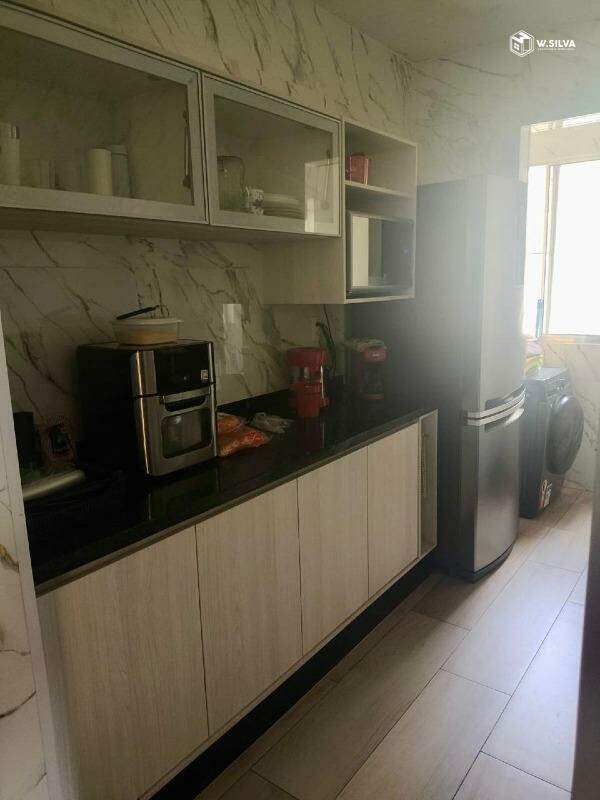 Apartamento à venda no Village Azaleia: 