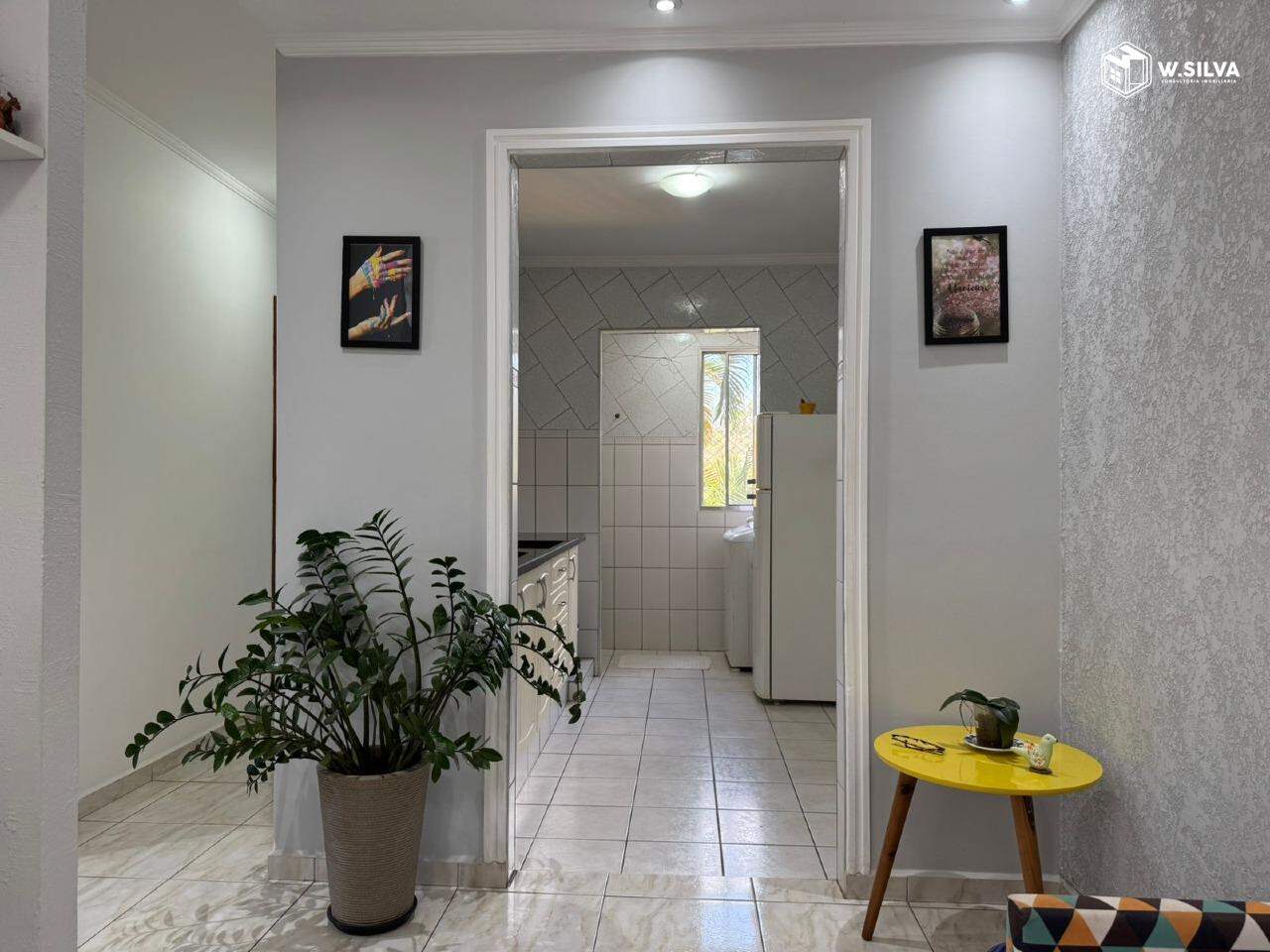 Apartamento à venda no Village Azaleia: 