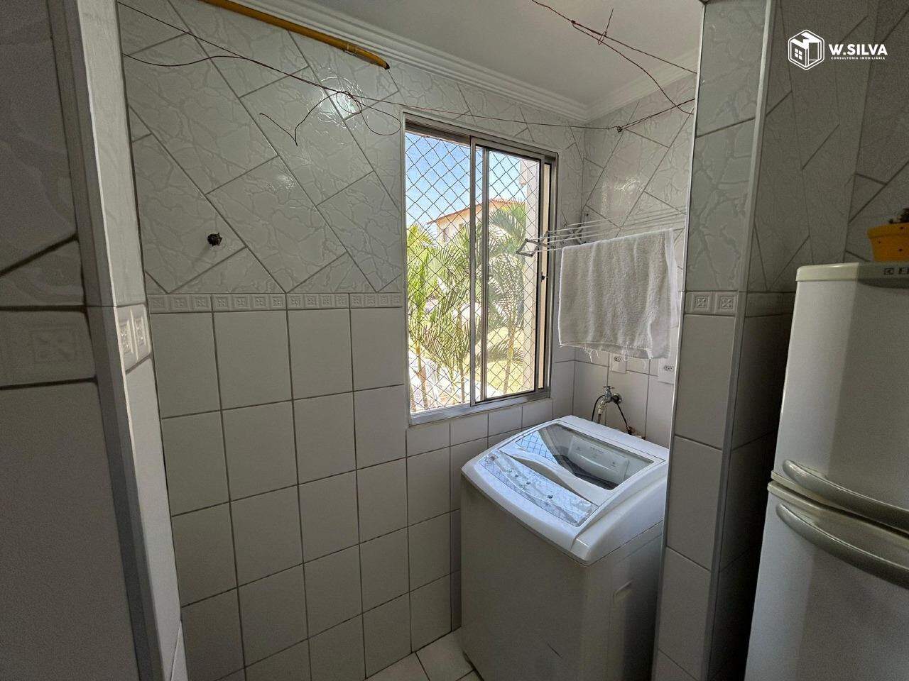 Apartamento à venda no Village Azaleia: 