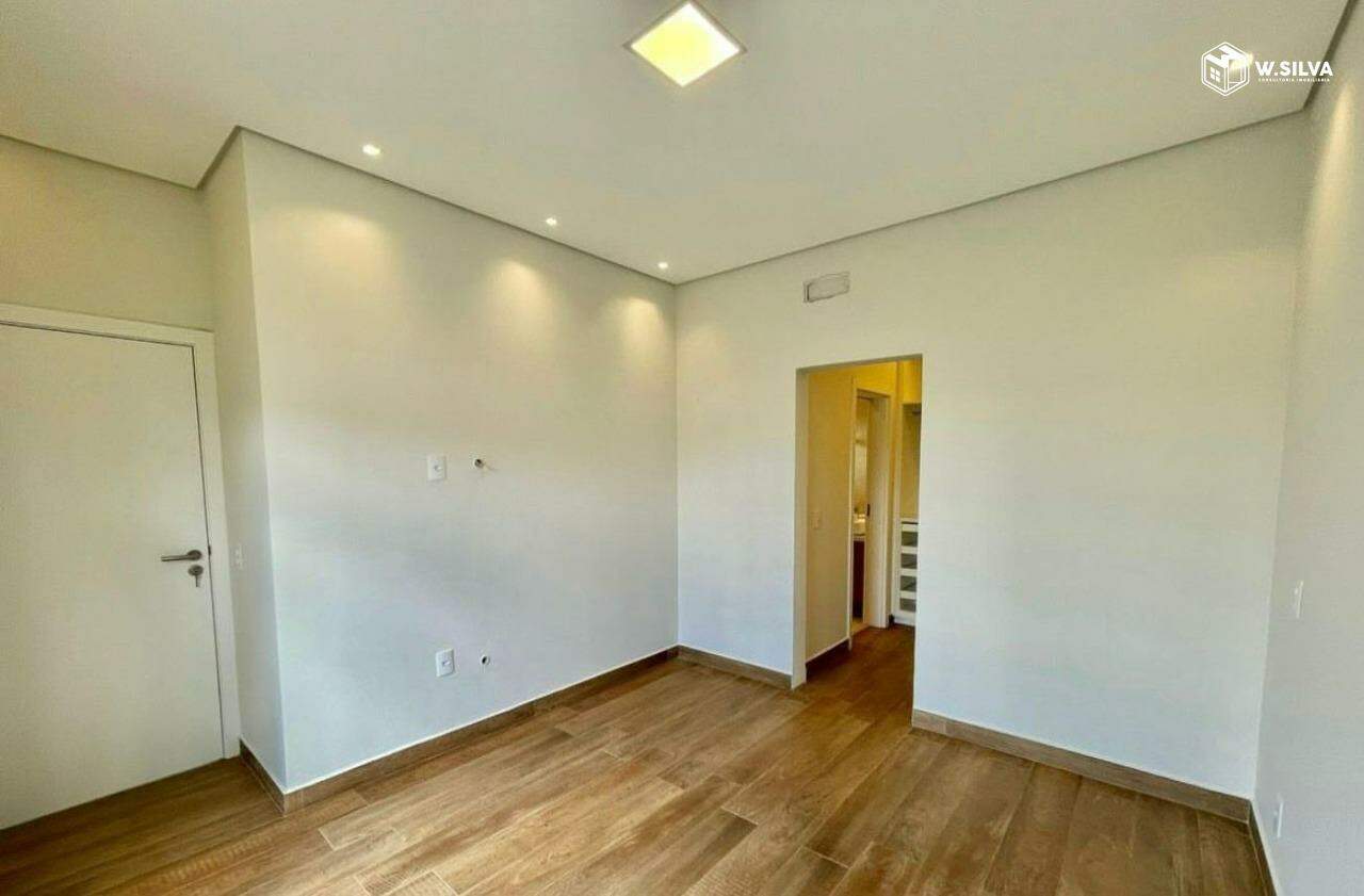 Casa em Condomínio à venda no Condomínio Dona Maria Candida: 