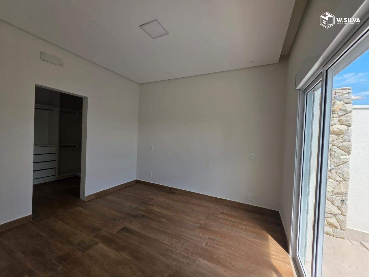 Casa em Condomínio à venda no Condomínio Dona Maria Candida: 