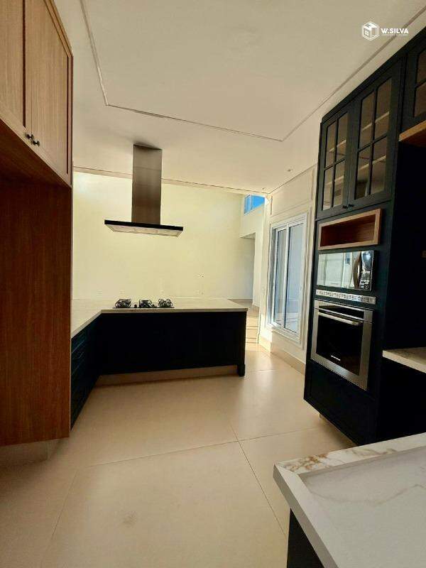 Casa em Condomínio à venda no Condomínio Dona Maria Candida: