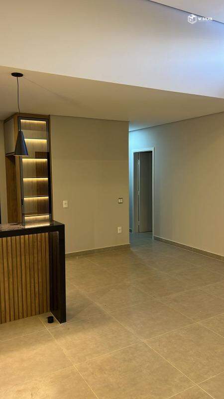 Casa em Bairro à venda no Vila Avaí: