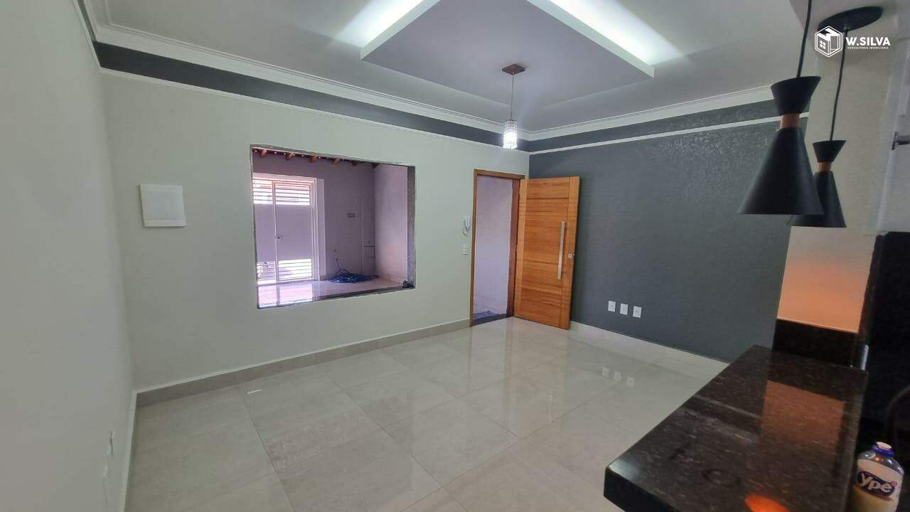 Casa em Bairro à venda no Vila Brizzola: