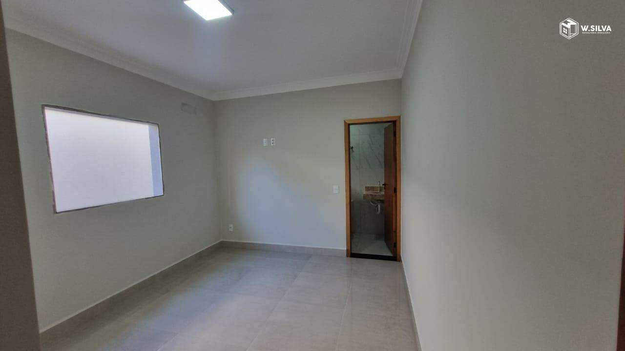 Casa em Bairro à venda no Vila Brizzola:
