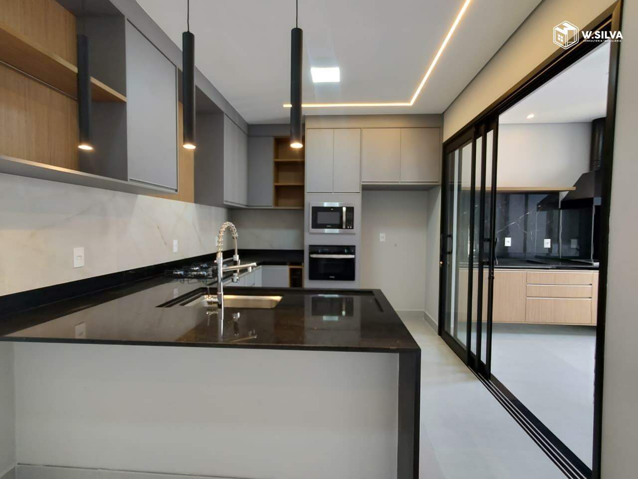 Casa em Condomínio à venda no Jardim Mantova: 