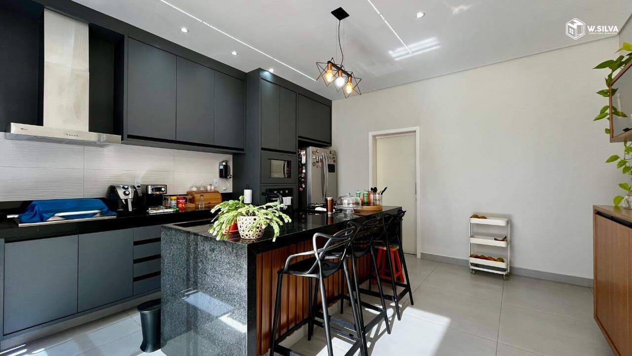 Casa em Condomínio à venda no Jardim Mantova: 