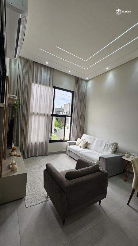 Casa em Condomínio à venda no Jardim Mantova: 