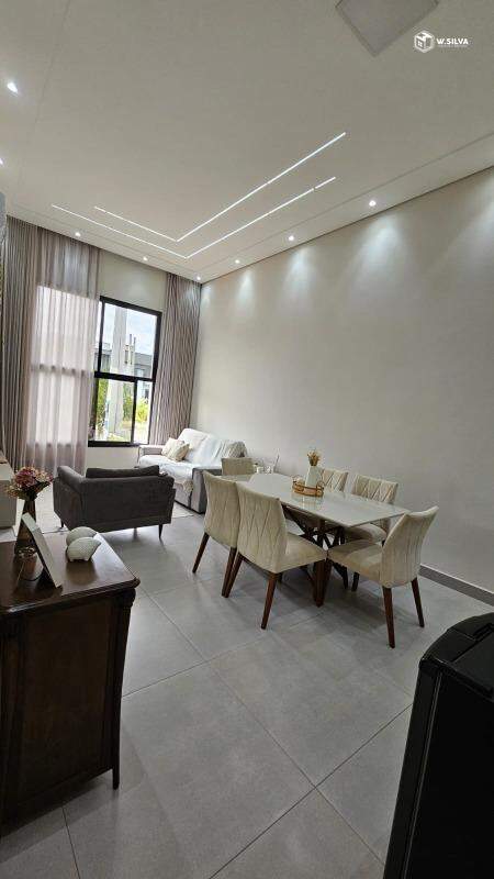 Casa em Condomínio à venda no Jardim Mantova: 