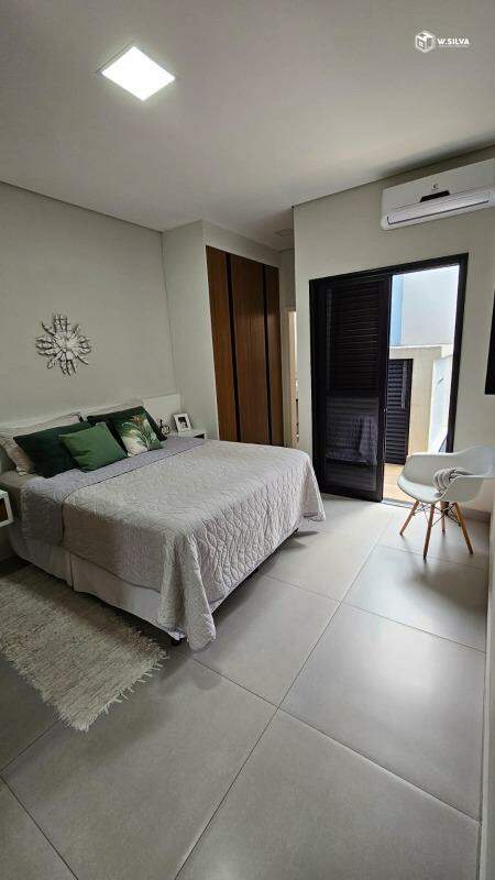 Casa em Condomínio à venda no Jardim Mantova: 