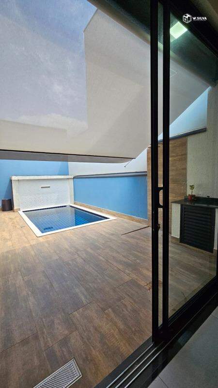 Casa em Condomínio à venda no Jardim Mantova: 