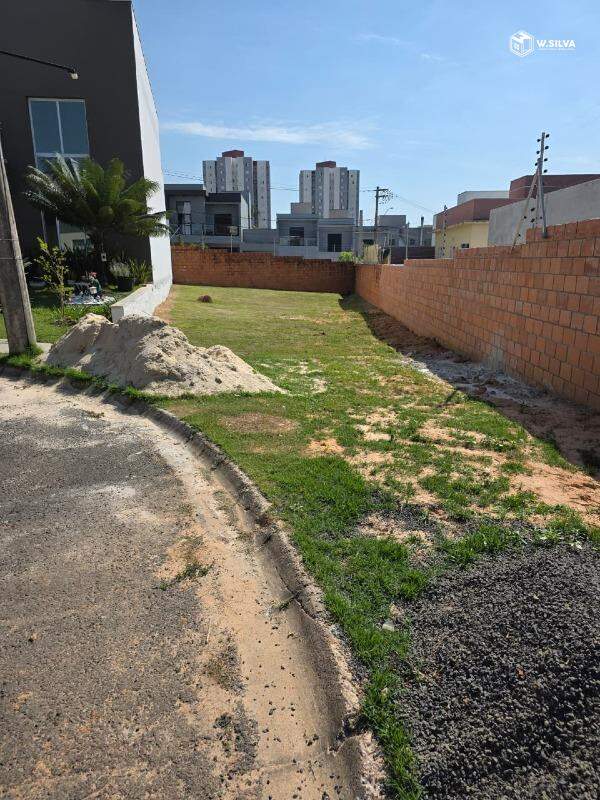 Terreno em condomínio à venda no Jardim Residencial Maringá: