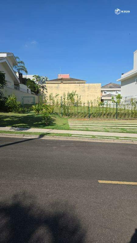 Terreno em condomínio à venda no Jardim Residencial Santa Clara: