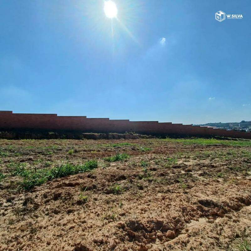 Terreno em condomínio à venda no Reserva da colina :