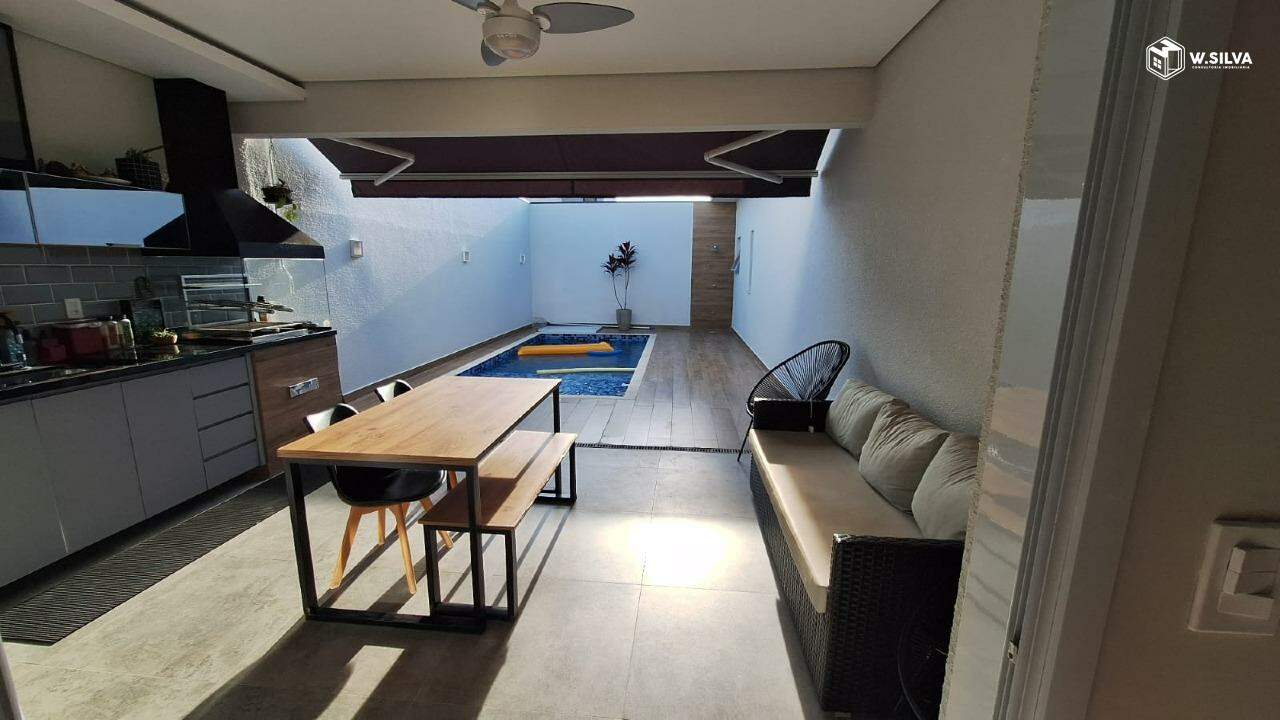 Casa em Condomínio à venda no Jardim Laguna: