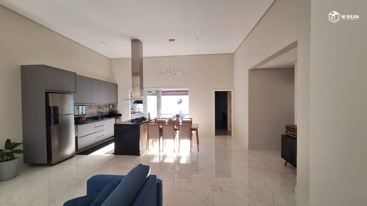 Casa em Condomínio à venda no Jardim Laguna: