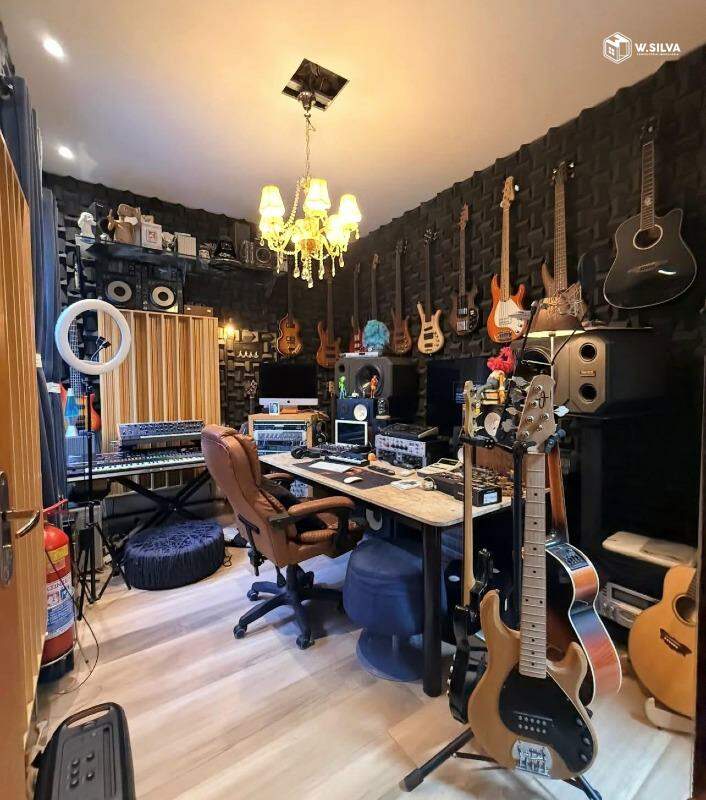 Casa em Condomínio à venda no Jardins Di Roma: