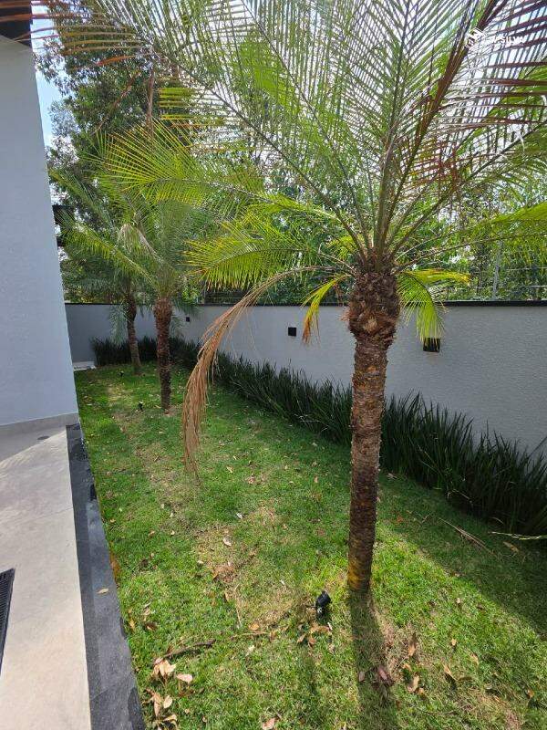 Casa em Condomínio à venda no Loteamento Park Gran Reserve: