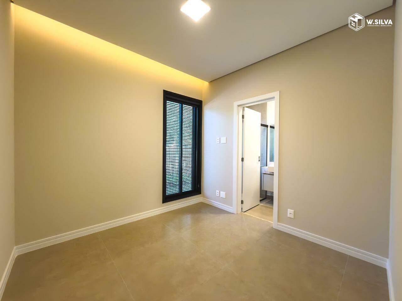 Casa em Condomínio à venda no Residencial Evidências: 