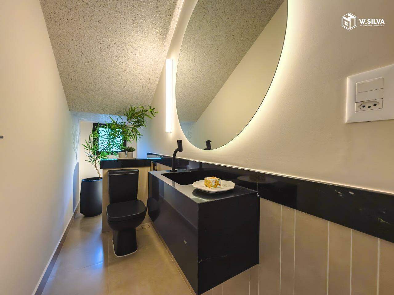 Casa em Condomínio à venda no Residencial Evidências: 