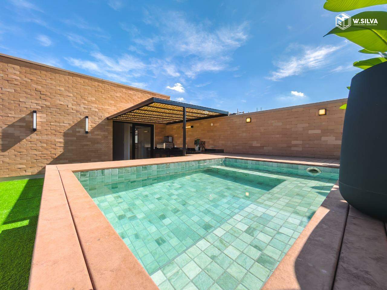 Casa em Condomínio à venda no Residencial Evidências: 