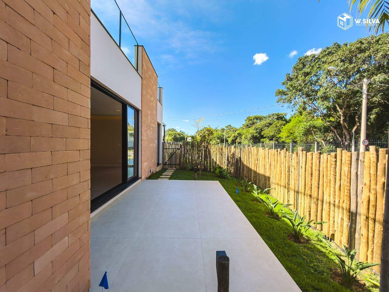 Casa em Condomínio à venda no Residencial Evidências: 
