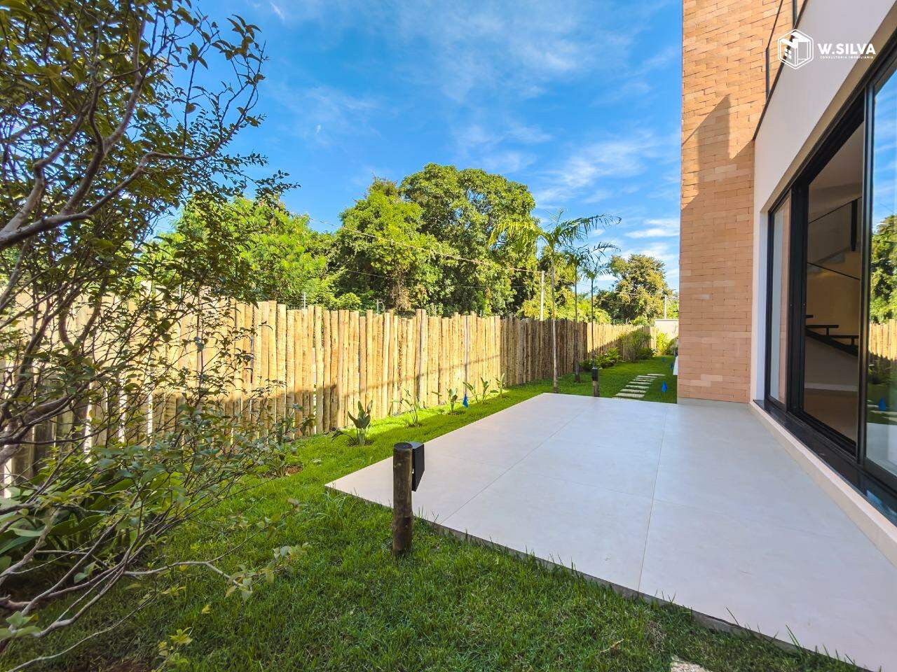 Casa em Condomínio à venda no Residencial Evidências: 