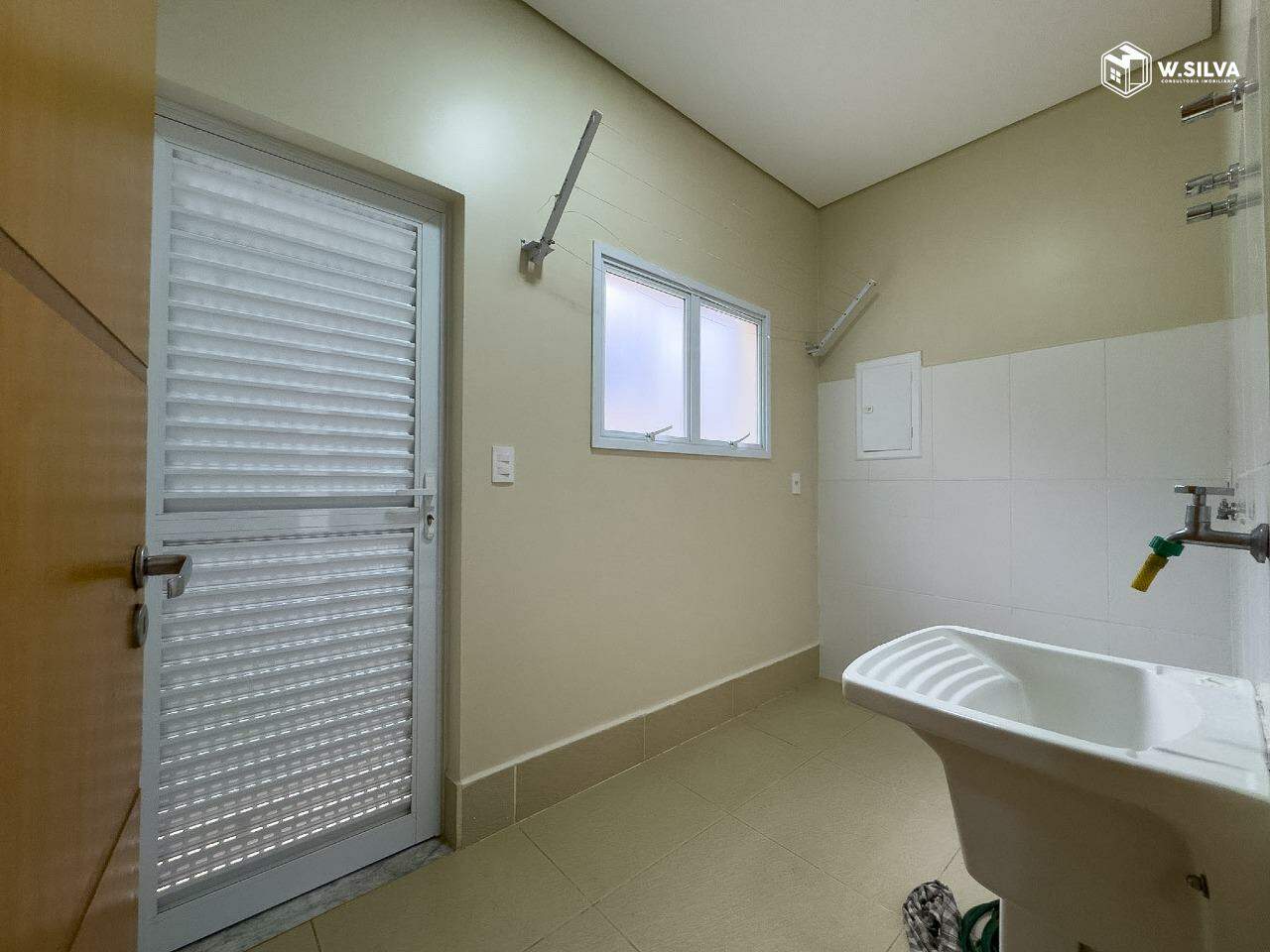 Casa em Condomínio à venda no Jardim Residencial Dona Lucilla:
