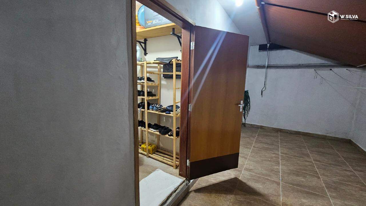 Casa em Condomínio à venda no Jardins do Império - Vila Paraty: 