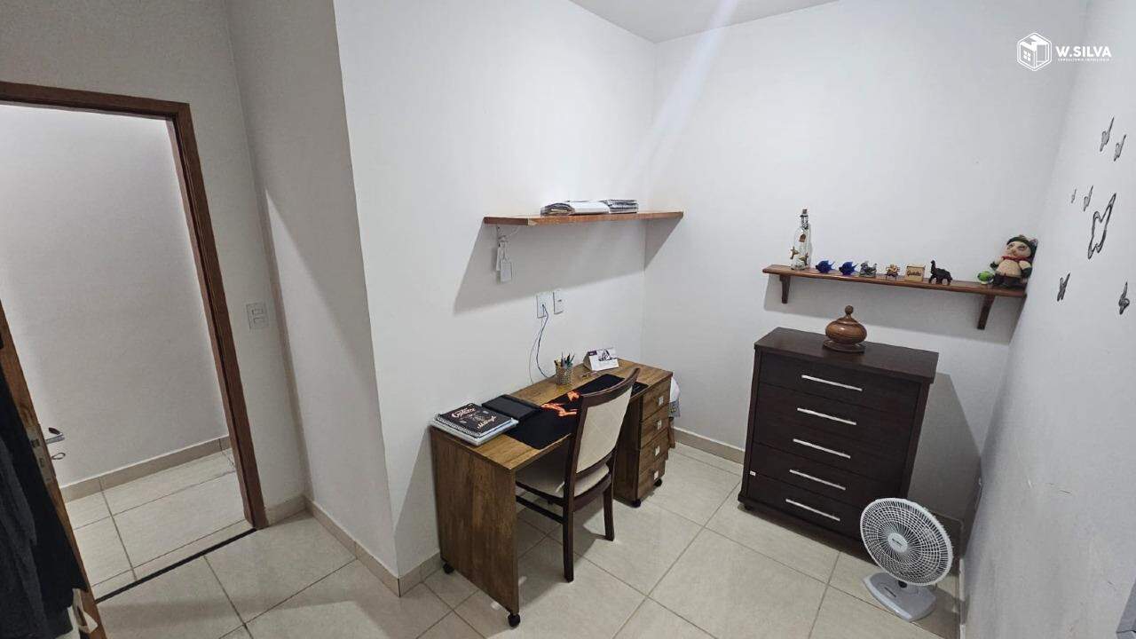 Casa em Condomínio à venda no Jardins do Império - Vila Paraty: 