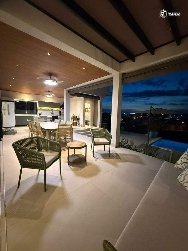 Casa em Condomínio à venda no Condomínio Jardins do Golfe Residencial: