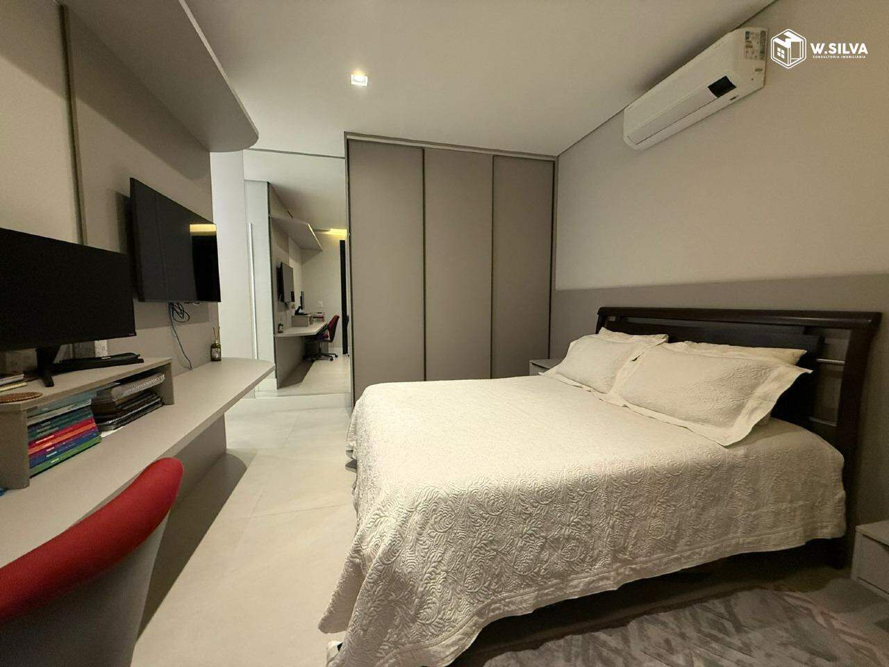 Casa em Condomínio à venda no Condomínio Jardins do Golfe Residencial: