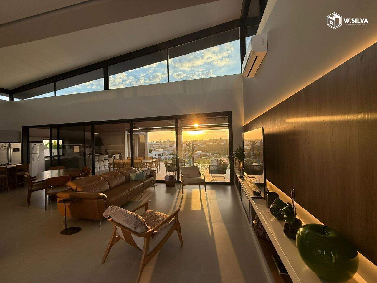 Casa em Condomínio à venda no Condomínio Jardins do Golfe Residencial: