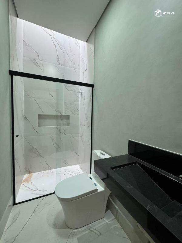 Casa em Bairro à venda no Jardim Residencial Nova Veneza: