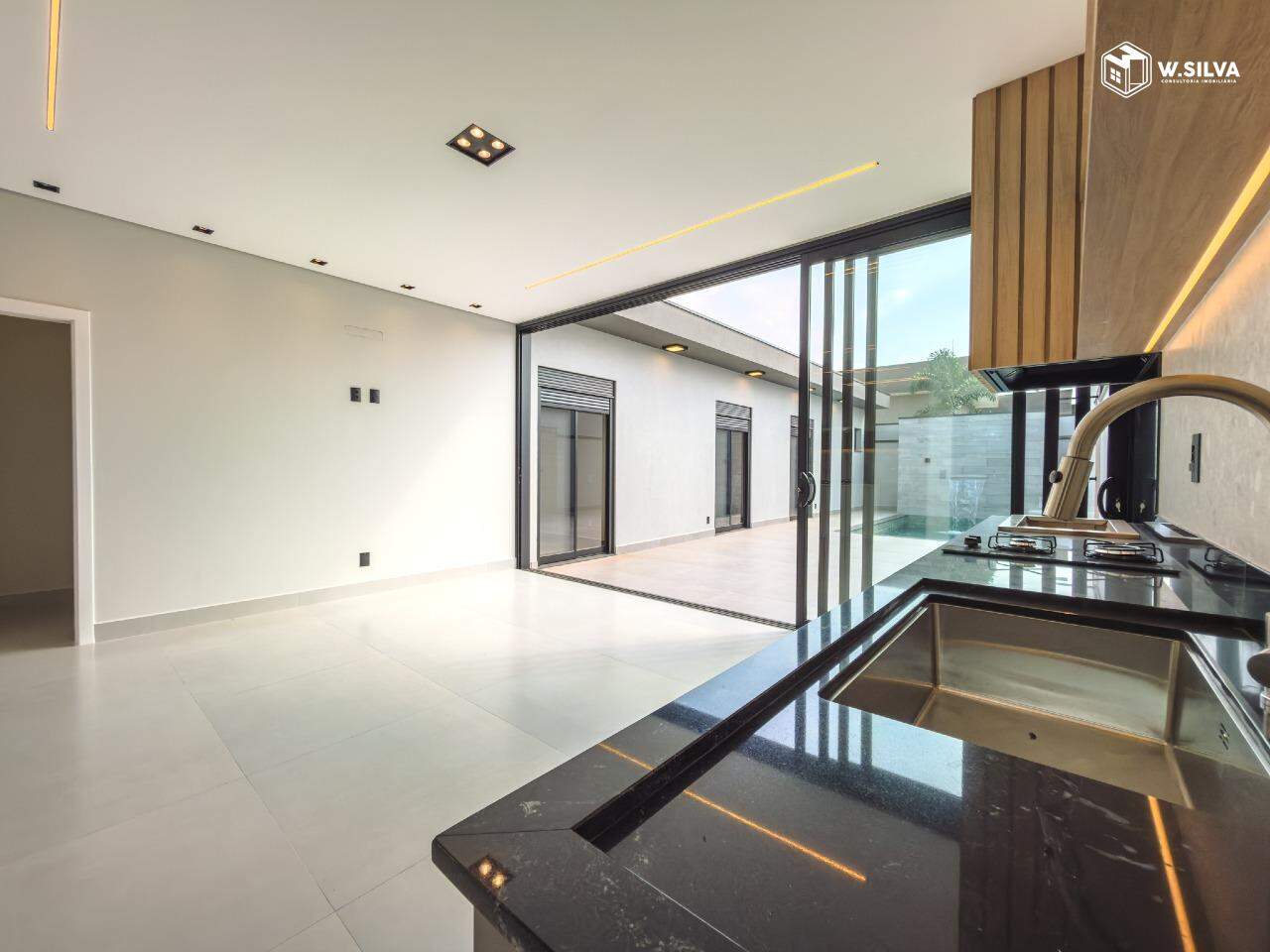 Casa em Condomínio à venda no Residencial Milano: 