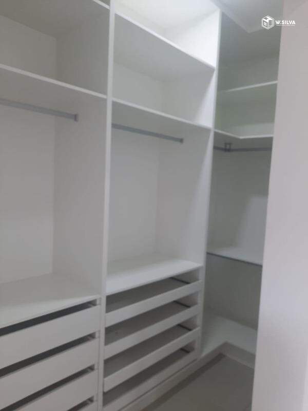 Casa em Condomínio à venda no Jardim Laguna:
