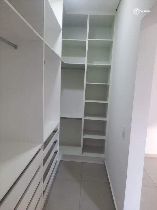Casa em Condomínio à venda no Jardim Laguna: