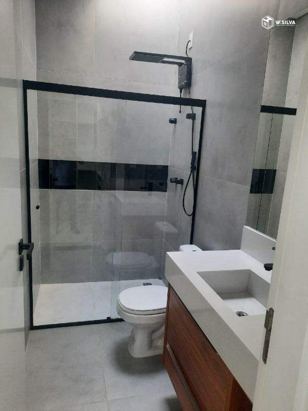 Casa em Condomínio à venda no Jardim Laguna: