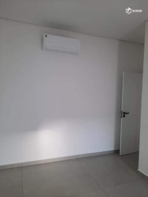 Casa em Condomínio à venda no Jardim Laguna: