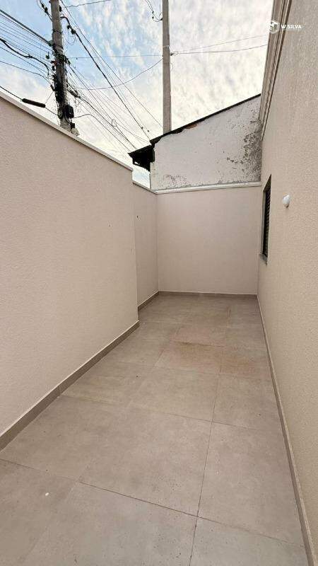 Casa em Bairro à venda no Jardim Regina: