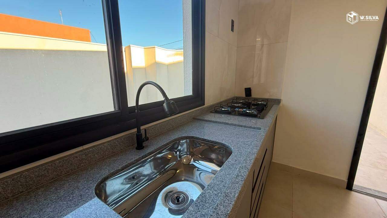 Casa à venda no Jardim Regina: