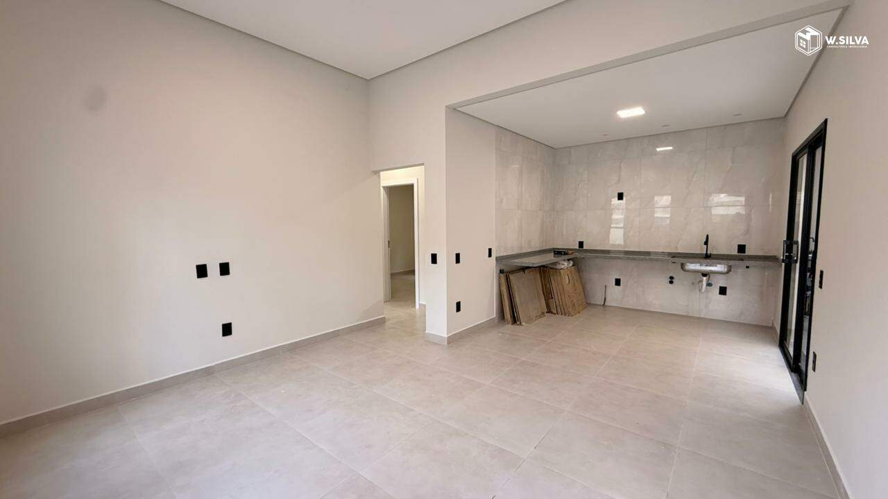 Casa em Bairro à venda no Jardim Regina: