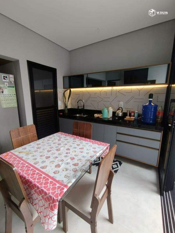 Casa em Condomínio à venda no Loteamento Park Gran Reserve: