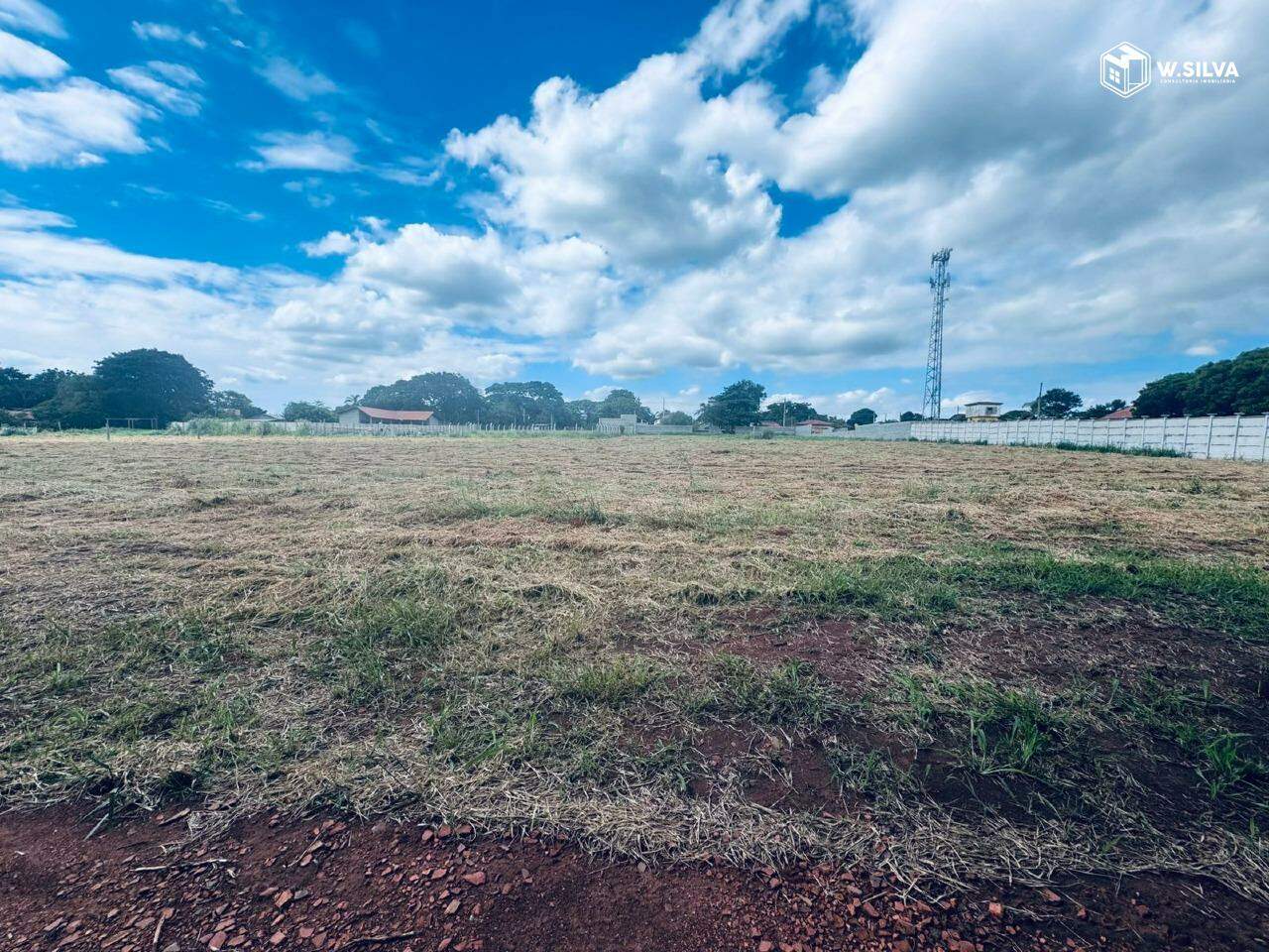 Terreno à venda no Vale do Sol: