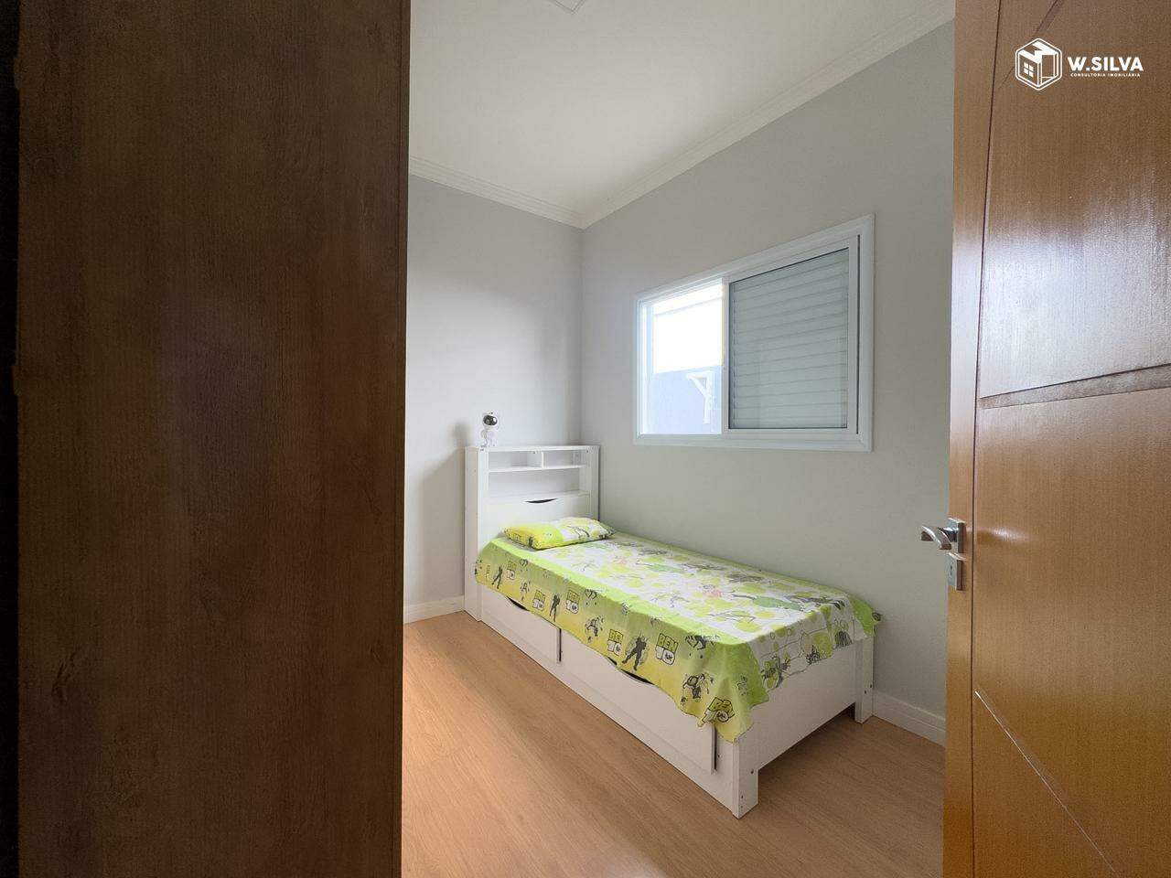 Casa em Bairro à venda no Jardim Residencial Nova Veneza: