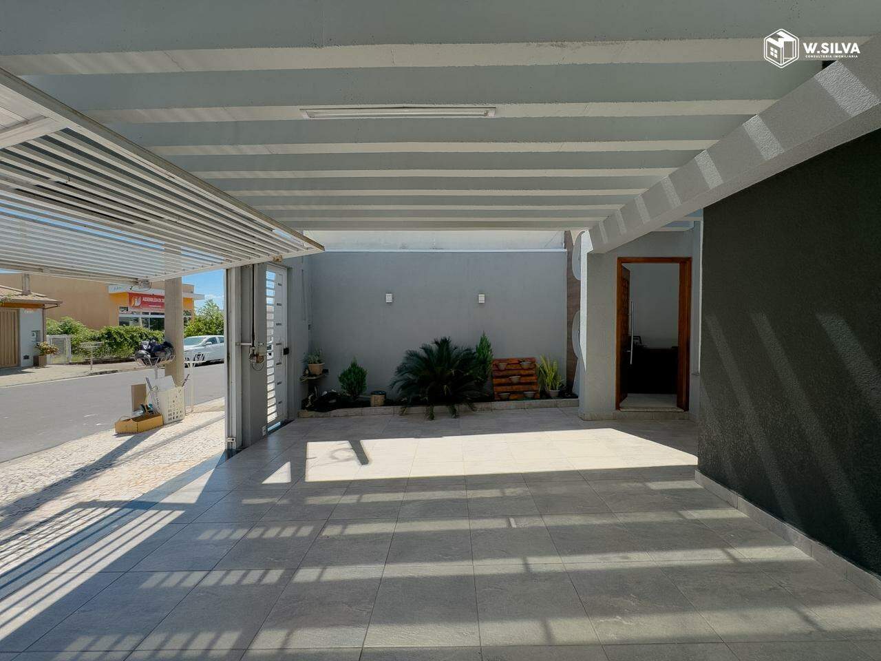 Casa em Bairro à venda no Jardim Residencial Nova Veneza: