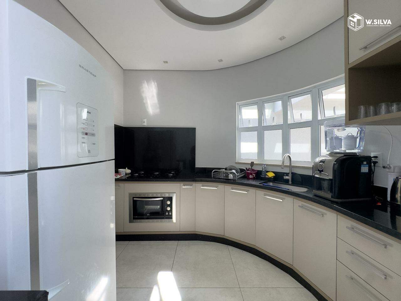Casa em Bairro à venda no Jardim Residencial Nova Veneza: