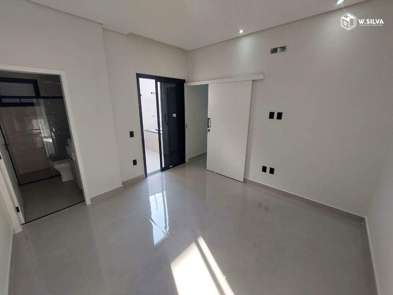 Casa à venda no Jardim Bom Sucesso: 