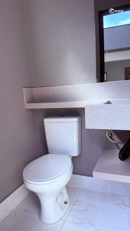 Casa em Condomínio à venda no Condomínio Park Gran Reserve: LAVABO EXTERNO