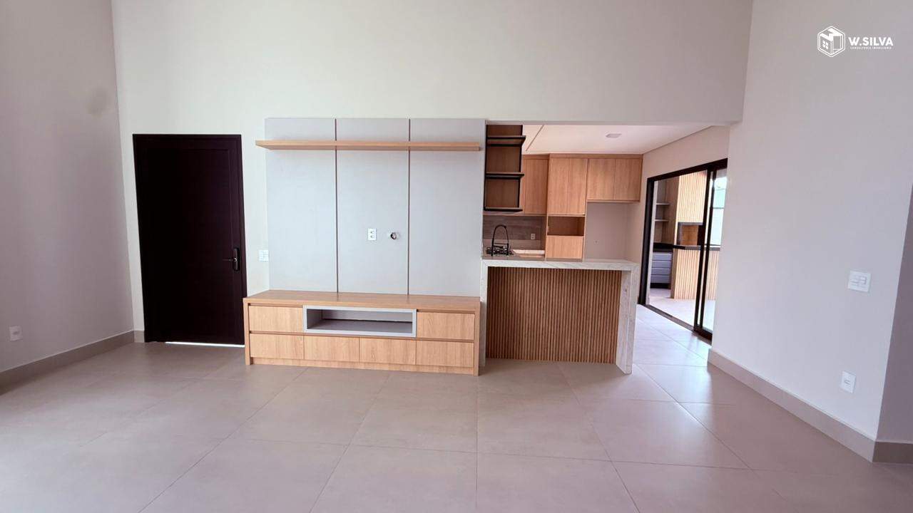 Casa em Condomínio à venda no Condomínio Park Gran Reserve: SALA DE ESTAR E JANTAR